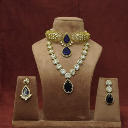 Royal Kundan set